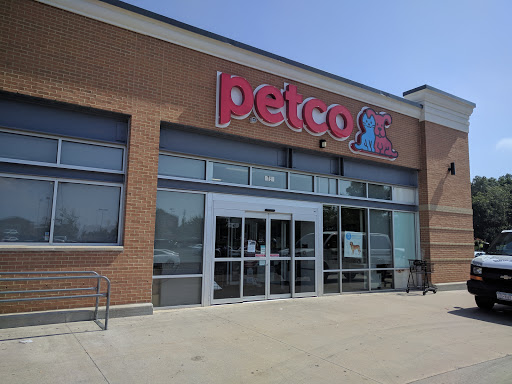 Petco Animal Supplies, 2752 Veterans Rd W, Staten Island, NY 10309, USA, 