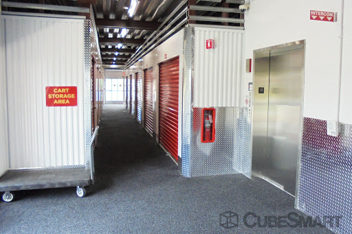 Self-Storage Facility «CubeSmart Self Storage», reviews and photos, 20825 N Rand Rd, Kildeer, IL 60047, USA