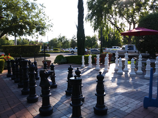 Coffee Shop «Le Boulevard», reviews and photos, 520 S Mooney Blvd, Visalia, CA 93277, USA