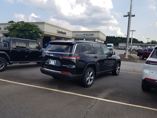 Jeep Dealer «Landmark Chrysler Dodge Jeep RAM Athens», reviews and photos, 4145 Atlanta Hwy, Bogart, GA 30622, USA