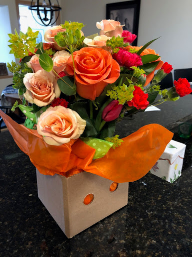 Florist «Dakota Floral Inc», reviews and photos, 13704 Co Rd 11, Burnsville, MN 55337, USA