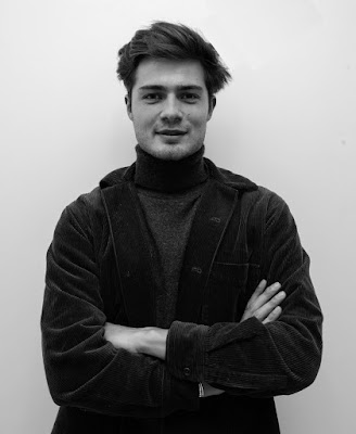 Dr Julien FRAMEZELLE Dentiste Paris 16 - Dentisterie Esthétique - Chirurgie des dents de sagesse - Implantologie à Paris