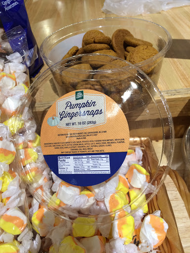 Grocery Store «The Fresh Market», reviews and photos, 1205 Johnson Ferry Rd #109, Marietta, GA 30068, USA