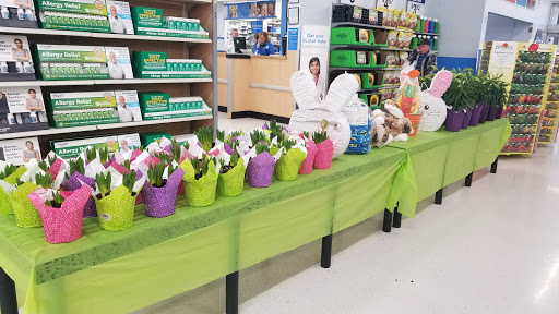 Department Store «Walmart Supercenter», reviews and photos, 1618 W McClain Ave, Scottsburg, IN 47170, USA