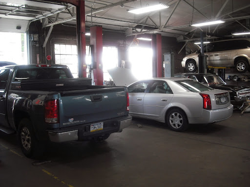 Auto Repair Shop «McGarrity & Moser Auto Repair», reviews and photos, 625 West Chester Pike, Havertown, PA 19083, USA