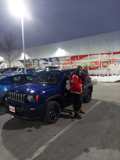 Car Dealer «Stew Hansen Dodge Ram Chrysler Jeep», reviews and photos, 12103 Hickman Rd, Des Moines, IA 50323, USA