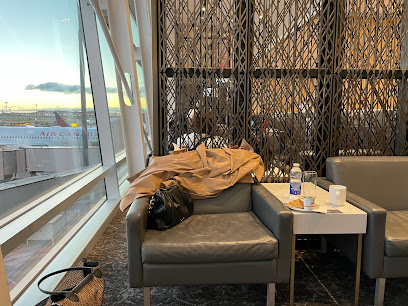 Montreal Airport - Maple Leaf Lounge – Transborder Lounge