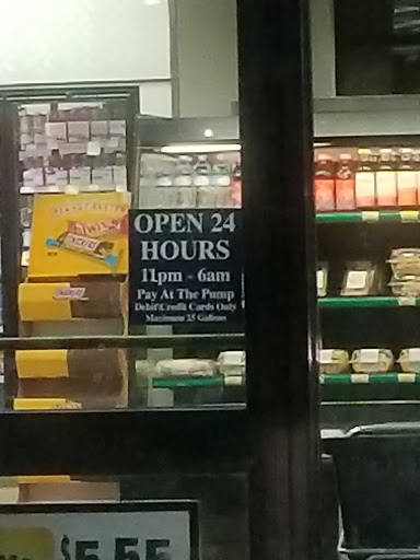 Convenience Store «Turkey Hill Minit Market», reviews and photos, 1221 S Rangeline Rd, Carmel, IN 46032, USA