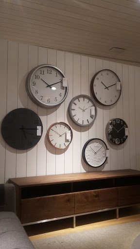 Furniture Store «Crate and Barrel», reviews and photos, 2801 W Big Beaver Rd, Troy, MI 48084, USA