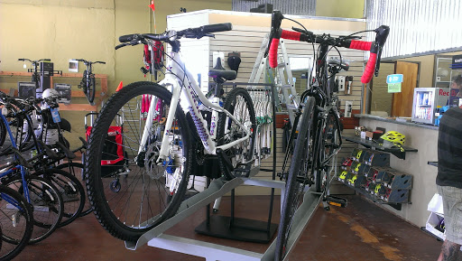 Bicycle Store «Schlegel Bicycles - Pro and Multi-Sport Shop», reviews and photos, 900 N Broadway Ave, Oklahoma City, OK 73102, USA