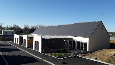 ROC BÂTIMENT 35 - Saint Aubin du Cormier à Saint-Aubin-du-Cormier