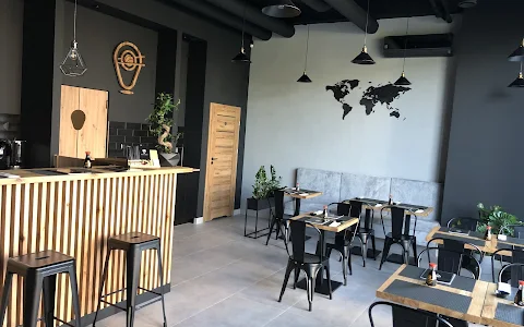 Sushi Kado - Restauracja Warszawa Wola image