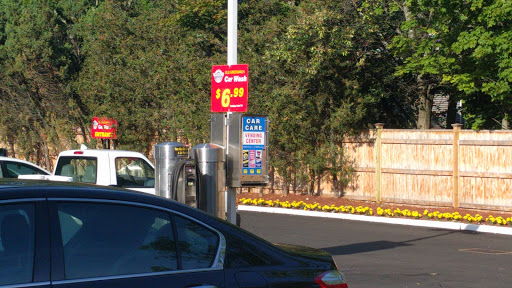Car Wash «Old Greenwich Car Wash», reviews and photos, 1429 E Putnam Ave, Old Greenwich, CT 06870, USA