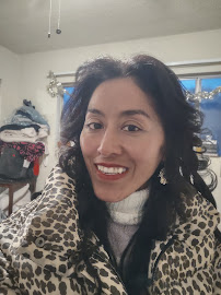 Just For You Beauty Salon - Photo 6 - Car repair in West Hills, CA, Simi Valley