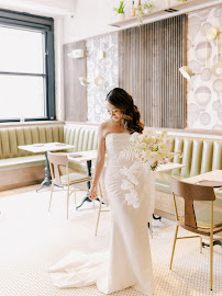 Moloty Bridal Atelier & Master Tailor - Photo 2 - Car repair in Queens, NY, Queens