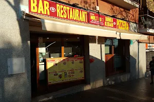 Bar-Restaurante DONER MOLT BO image
