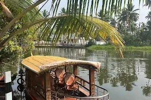 My Punnyalan Shikara Boat Service,Kumarakom image