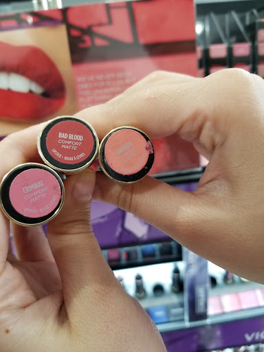 Hair Salon «Ulta Beauty», reviews and photos, 4023 S Mooney Blvd, Visalia, CA 93277, USA