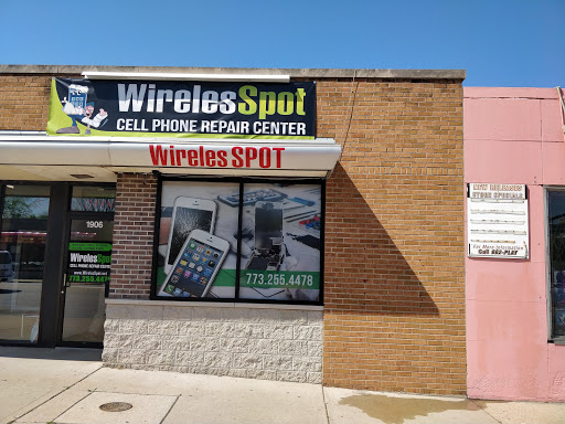 Electronics Repair Shop «WirelesSpot», reviews and photos, 1906 Grand Ave, Waukegan, IL 60085, USA