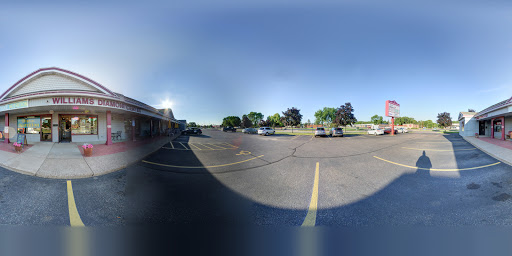 Williams Diamond Center, 2823 London Rd # 4, Eau Claire, WI 54701, USA, 