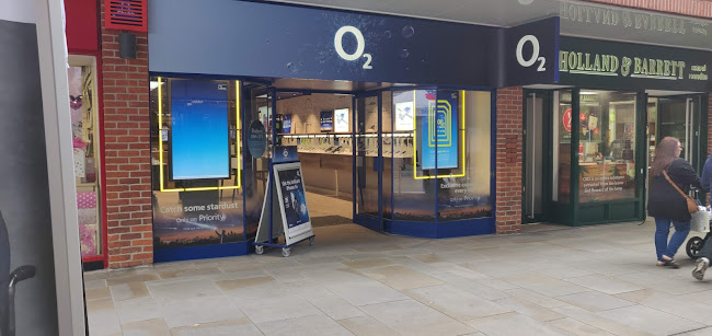 Comments and reviews of O2 Shop Colchester
