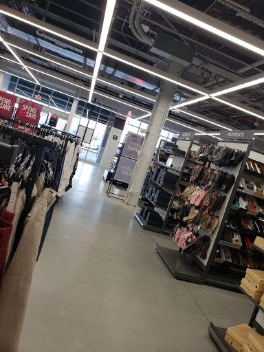 Department Store «Saks OFF 5TH», reviews and photos, 6502 Springfield Mall, Springfield, VA 22150, USA