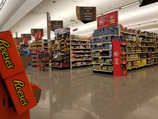 Grocery Store «Super Stop & Shop», reviews and photos, 446 Putnam Pike, Greenville, RI 02828, USA