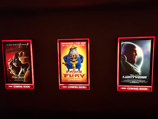 Movie Theater «Harkins Theatres Shea 14», reviews and photos, 7354 E Shea Blvd, Scottsdale, AZ 85260, USA