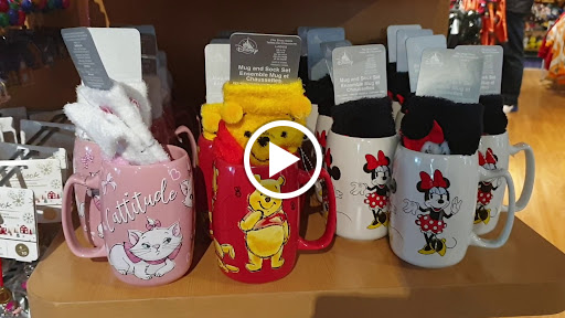 Toy Store «Disney Store», reviews and photos, 108 N State St, Chicago, IL 60602, USA