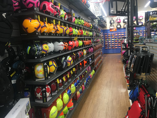 Sporting Goods Store «Big 5 Sporting Goods», reviews and photos, 3239 Camino De Los Coches #102, Carlsbad, CA 92009, USA