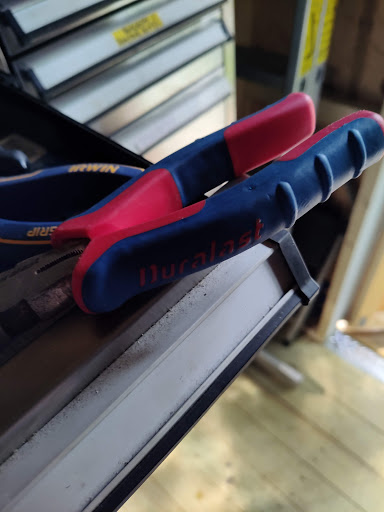 Auto Parts Store «AutoZone», reviews and photos, 300 E Broad St, Pataskala, OH 43062, USA