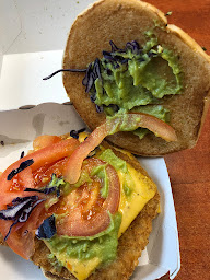 Photo n°42 de McDonald's à La Ferté-Bernard ()