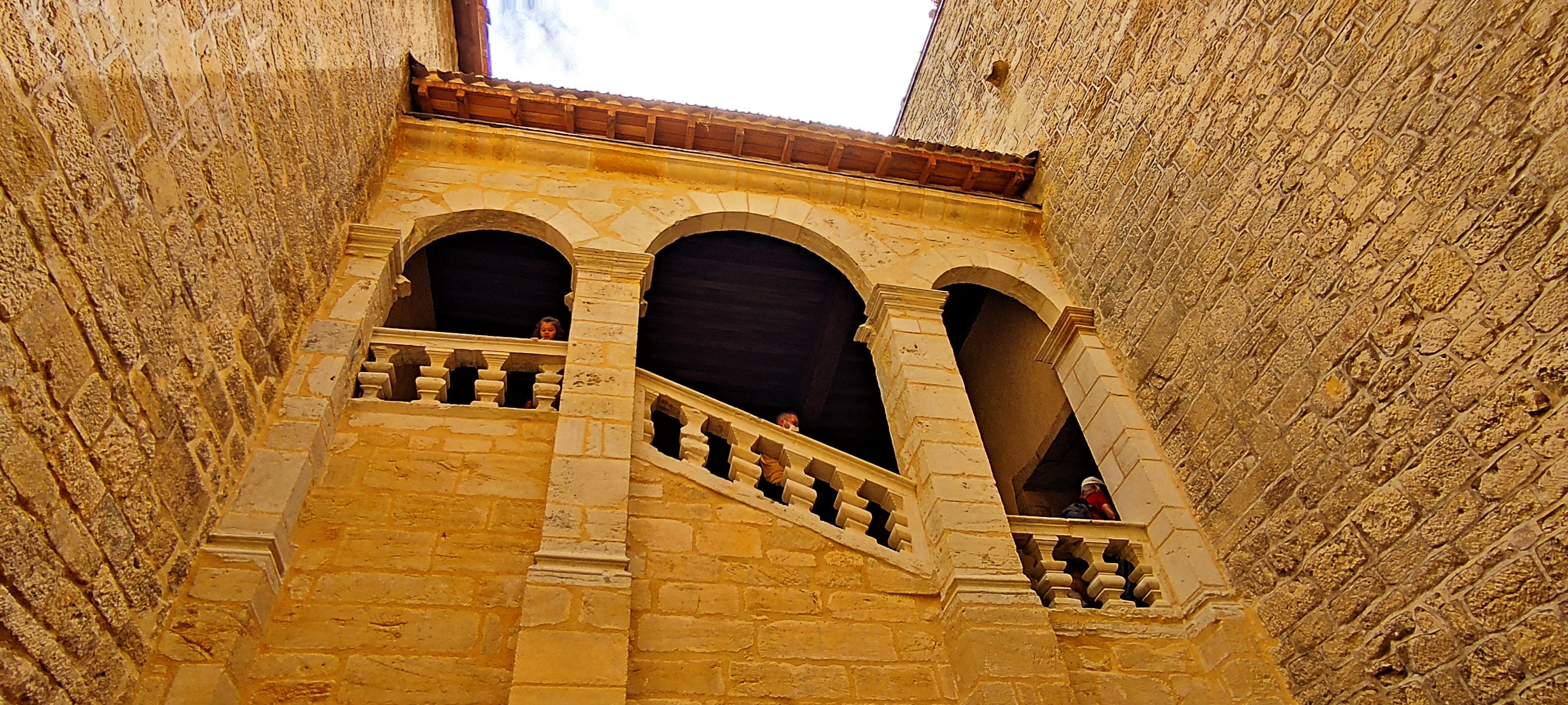 Photo n° 10 de l'avis de Loack.i fait le 19/08/2021 à 21:17