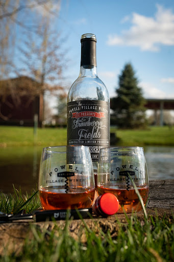 Winery «Powell Village Winery», reviews and photos, 50 Liberty St, Powell, OH 43065, USA