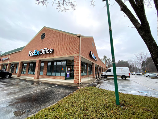 Print Shop «FedEx Office Print & Ship Center», reviews and photos, 10236 W Broad St, Glen Allen, VA 23060, USA