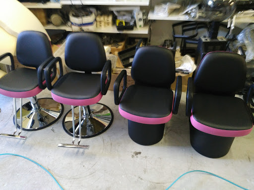 Barber Supply Store «Number 1 Beauty Salon Furniture Inc», reviews and photos, 4712 NE 12th Ave, Oakland Park, FL 33334, USA