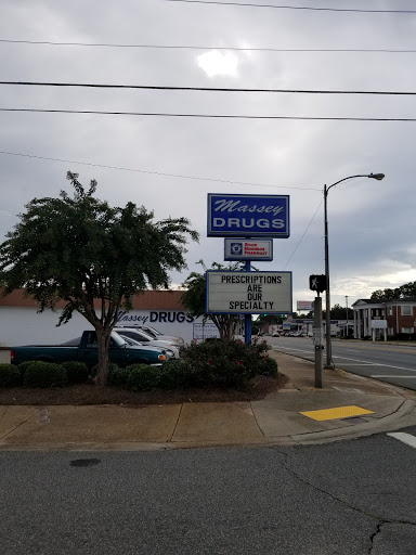 Pharmacy «Massey Drug», reviews and photos, 105 W Jefferson St, Quincy, FL 32351, USA