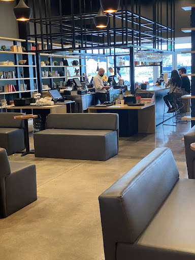 Movie Theater «Silverspot Cinema», reviews and photos, 4441 Lyons Rd, Coconut Creek, FL 33073, USA