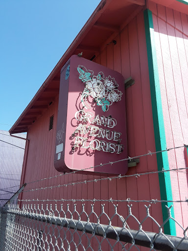 Florist «Grand Avenue Florist», reviews and photos, 1416 SE 8th Ave, Portland, OR 97214, USA
