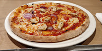 Pizza du Restaurant italien Vapiano Marseille Prado Pasta Pizza Bar - n°5