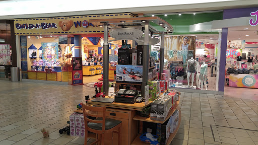 Shopping Mall «The Maine Mall», reviews and photos, 364 Maine Mall Rd, South Portland, ME 04106, USA