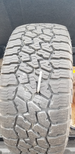 Tire Shop «Discount Tire Store - Watauga, TX», reviews and photos, 6325 Rufe Snow Dr, Watauga, TX 76148, USA