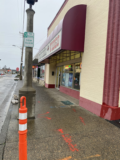 Video Store «Universal Video», reviews and photos, 47 N Holladay Dr, Seaside, OR 97138, USA