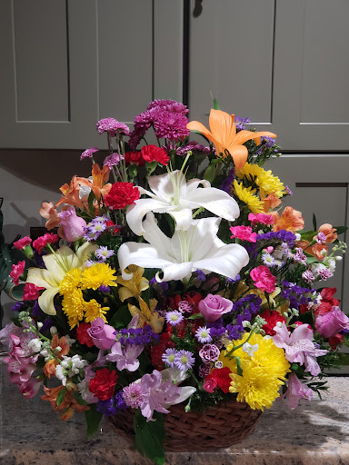 Florist «Carrolls Florist of Beverly», reviews and photos, 385 Cabot St, Beverly, MA 01915, USA