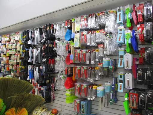 Dollar Store «King Dollar», reviews and photos, 707 E Davis St, Conroe, TX 77301, USA