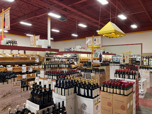 Liquor Store «Friar Tuck Beverage», reviews and photos, 1333 Savoy Plaza Ln, Savoy, IL 61874, USA