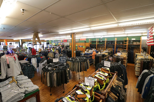 Work Clothes Store «Whistle Workwear», reviews and photos, 15240 Aurora Ave N, Shoreline, WA 98133, USA