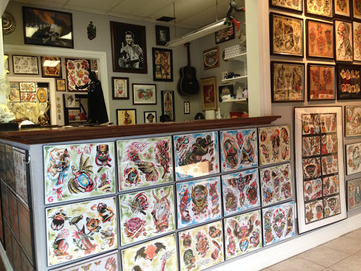 Tattoo Shop «Webbworks Tattoo Studio», reviews and photos, 2067 Pine Ridge Rd, Naples, FL 34109, USA