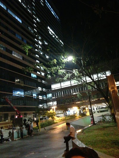 Photos of Myanmar Plaza