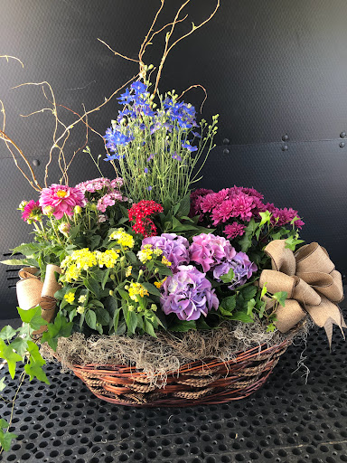 Florist «Kikilis Florist», reviews and photos, 417 S Pinellas Ave, Tarpon Springs, FL 34689, USA